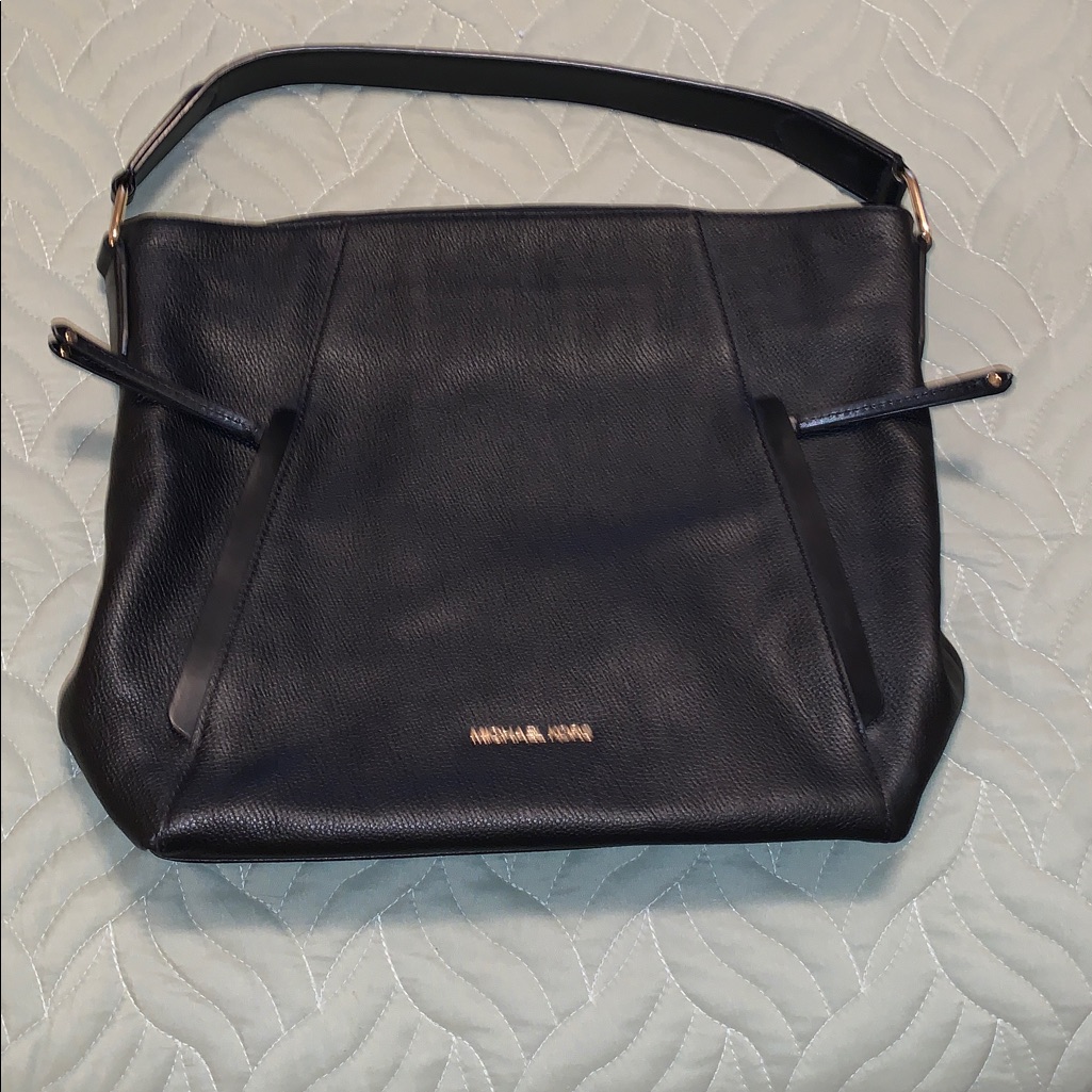 Michael Kors Black Pebbled Leather Tote Like New